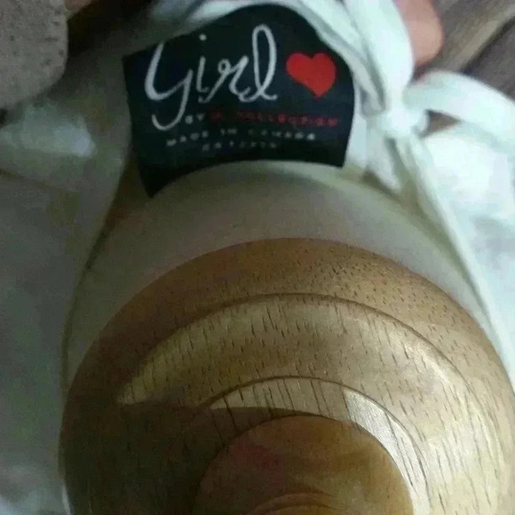 White sheer Blouse - Picture 4 of 7